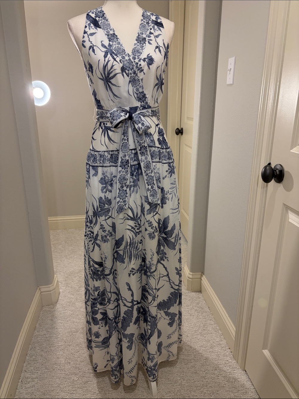 ANTONIO MELANI White Maxi Dress with Blue Floral Print and Tie Waist